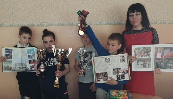 4 мавра