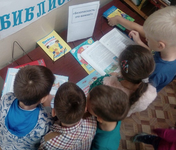 1 маяковского